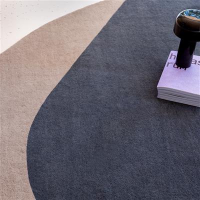 DO-87608 : Tapis en laine tuftée