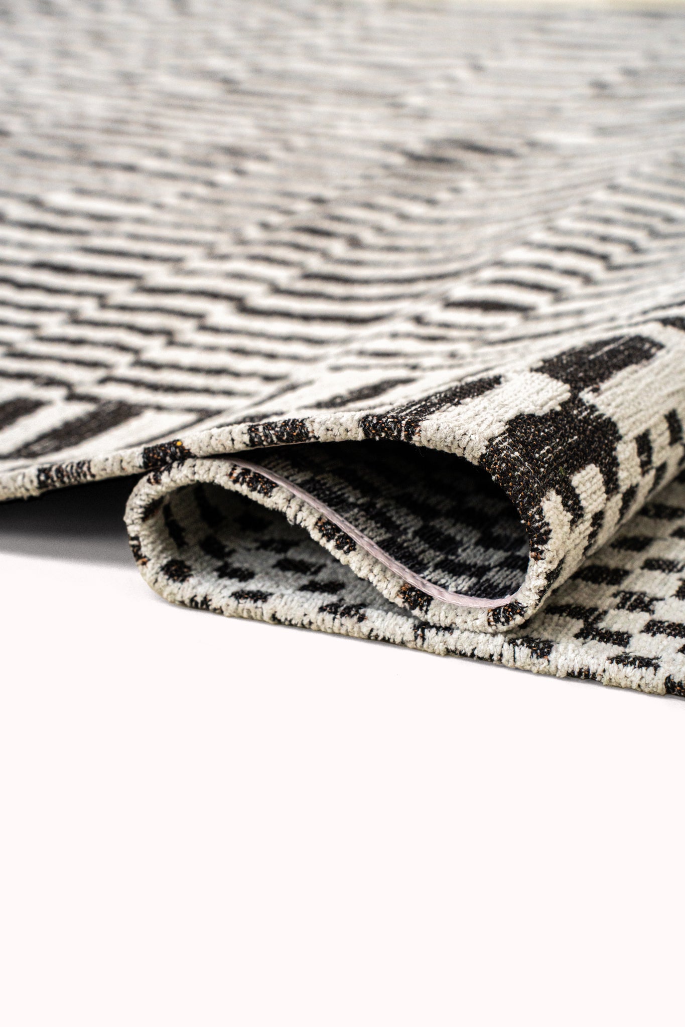 BE-301 : Tapis en Jacquard
