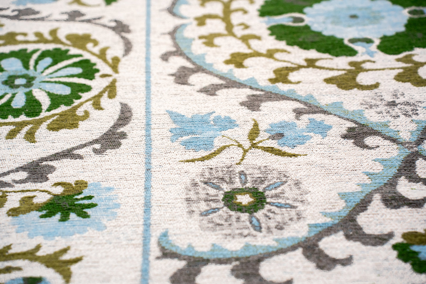 SZ-601 : Jacquard Rug