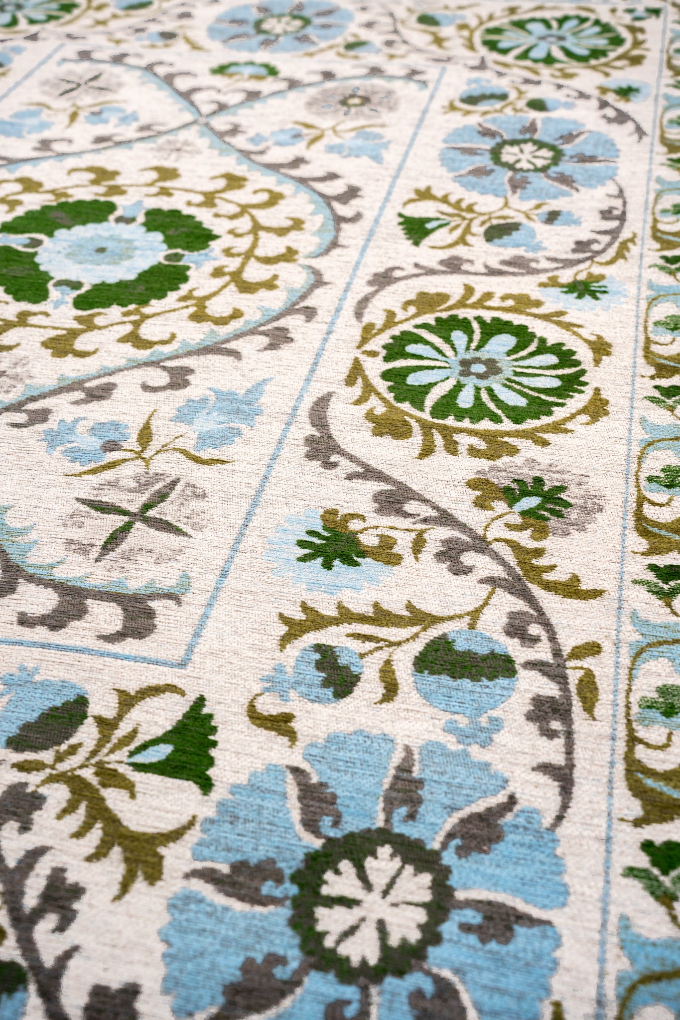 SZ-601 : Jacquard Rug