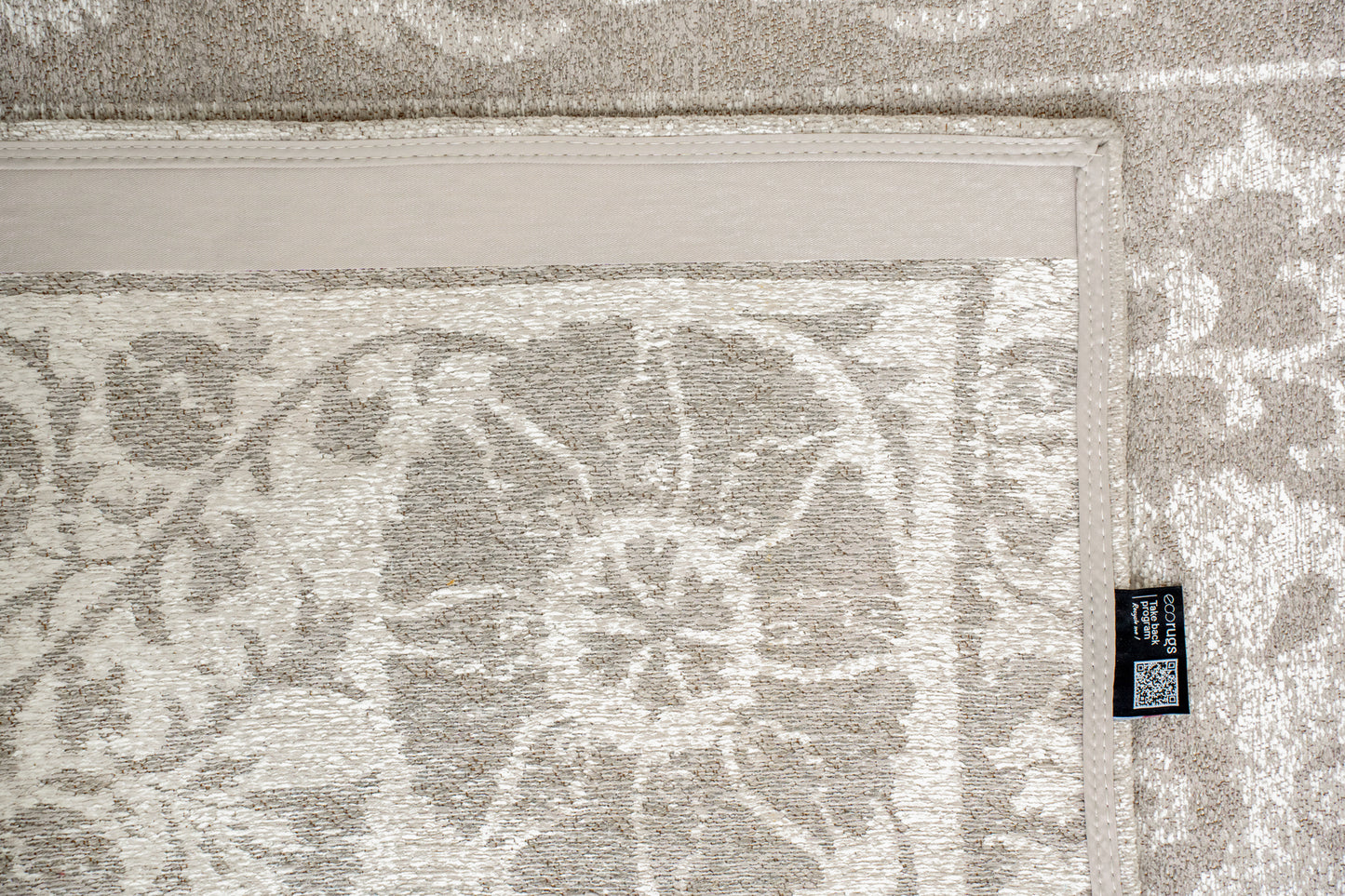 SZ-401 : Jacquard Rug