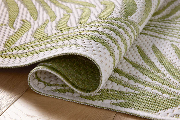EA-901: Reversible indoor/outdoor rug