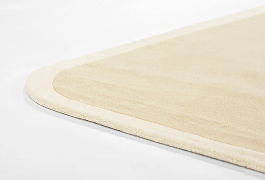 TL-301: Tufted wool rug