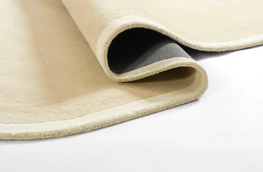 TL-301: Tufted wool rug