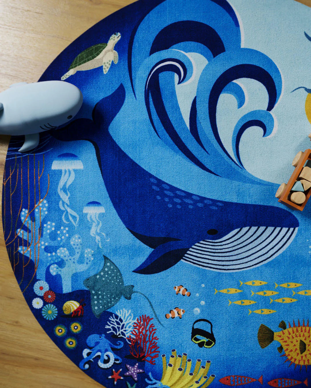 PLG-301: Soft polyester rug for children