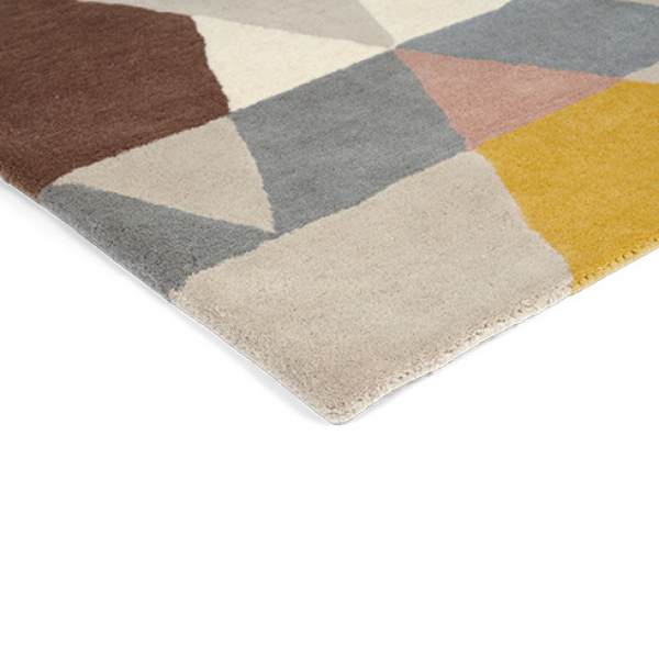 ES-501 : Tapis en laine tuftée