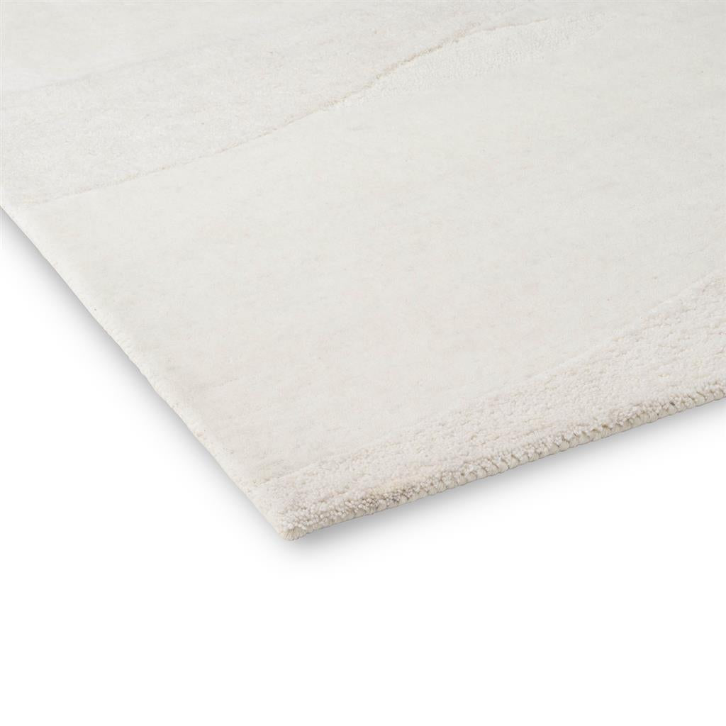 DO-95001 : Tapis en laine tuftée