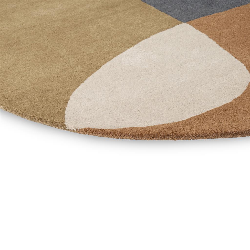 DO-95105 : Tapis en laine tuftée