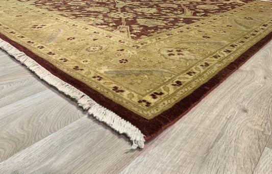 Classic Indo-Persian rug in wool - hand knotted