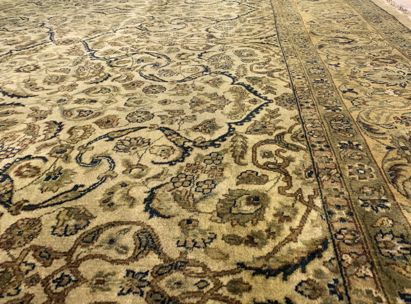 Tapis classique en laine - noué main