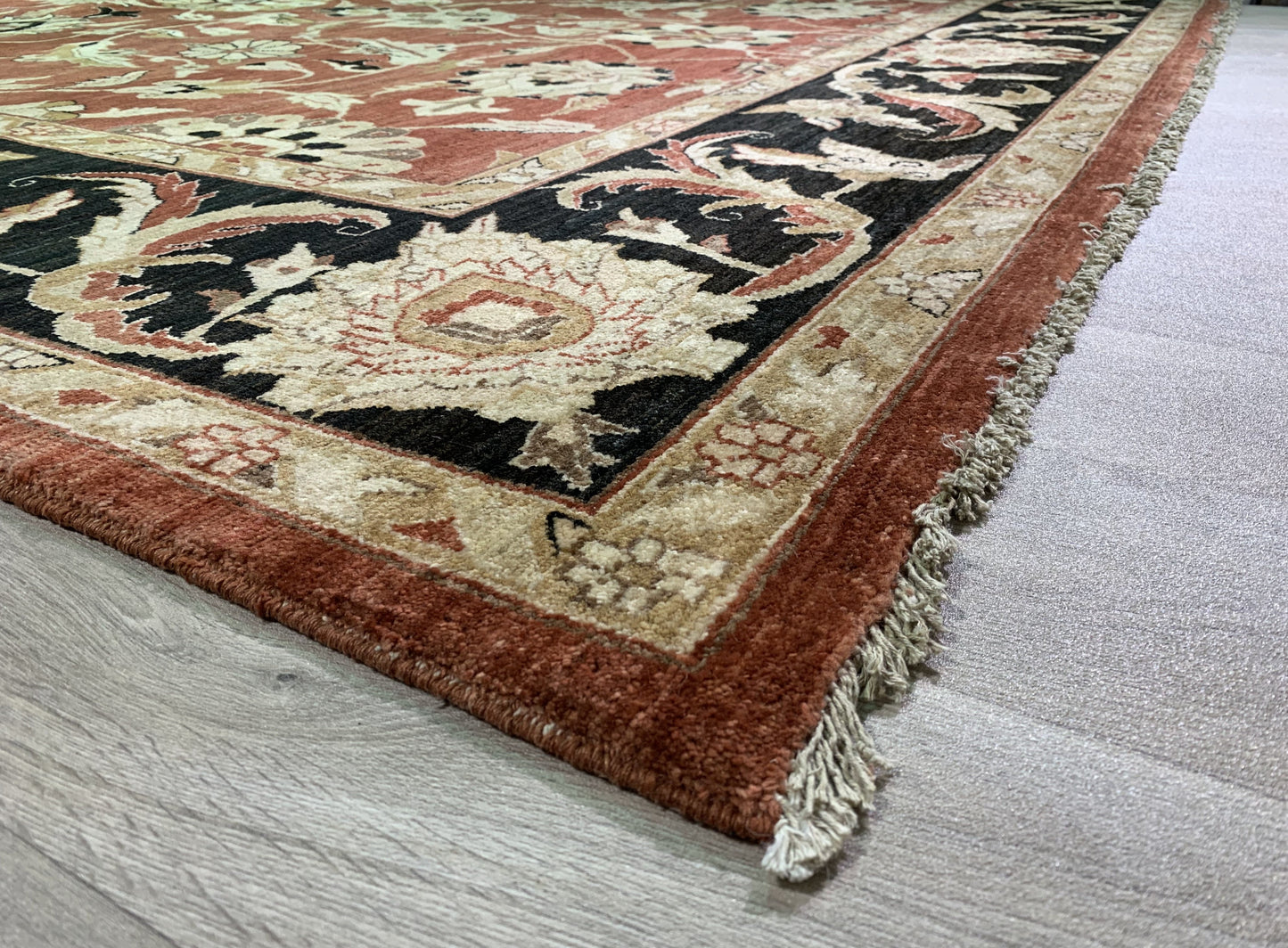 Tapis classique en laine - noué main