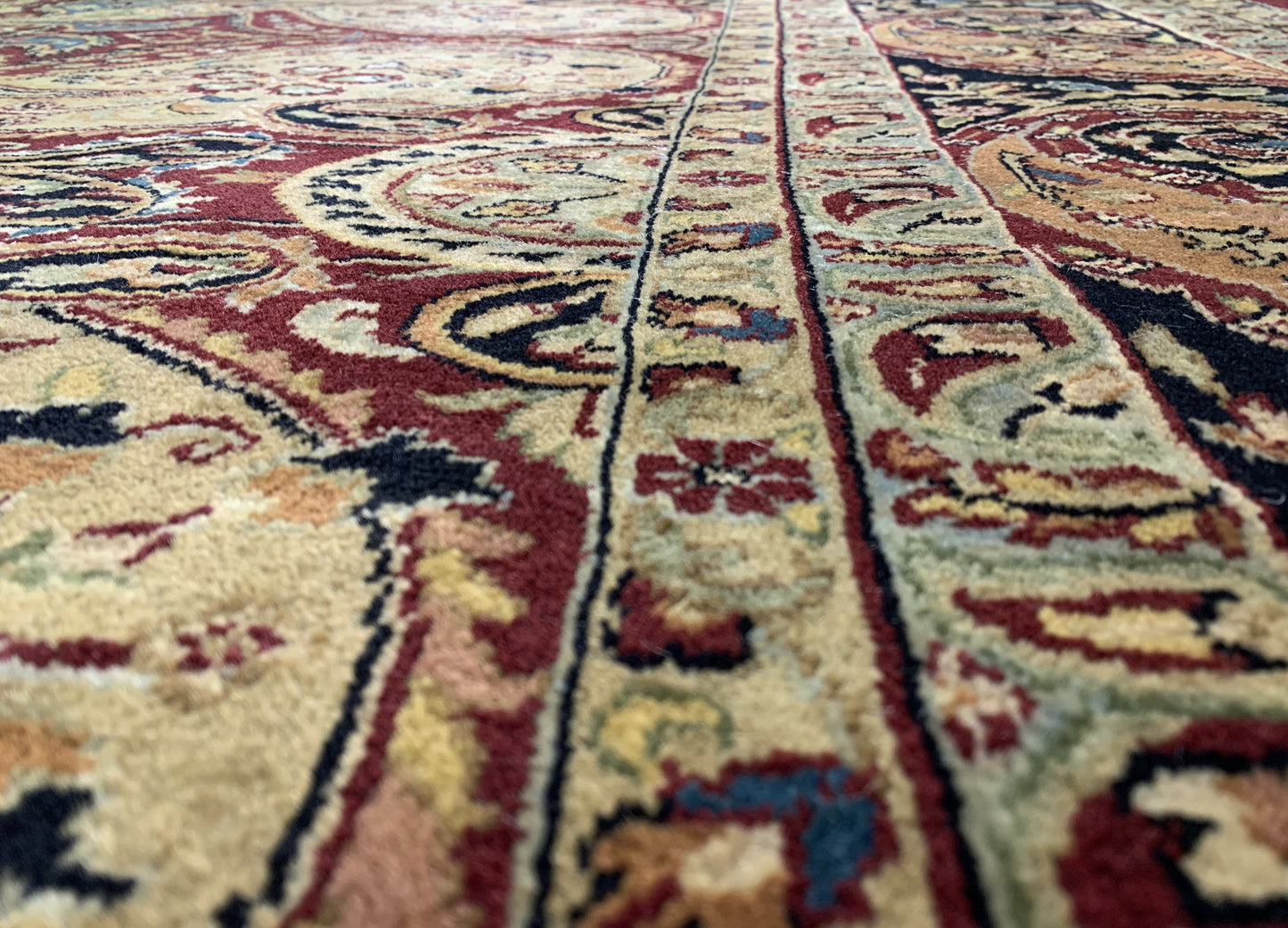 Tapis Indo-Persan classique en laine - noué main
