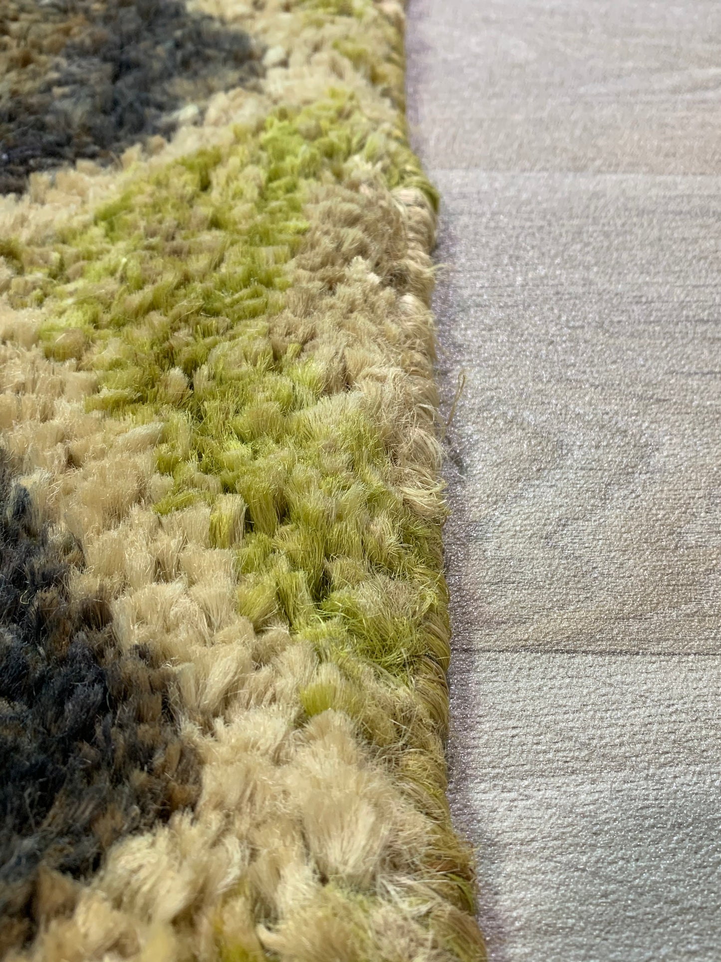 Tapis à motif en jute