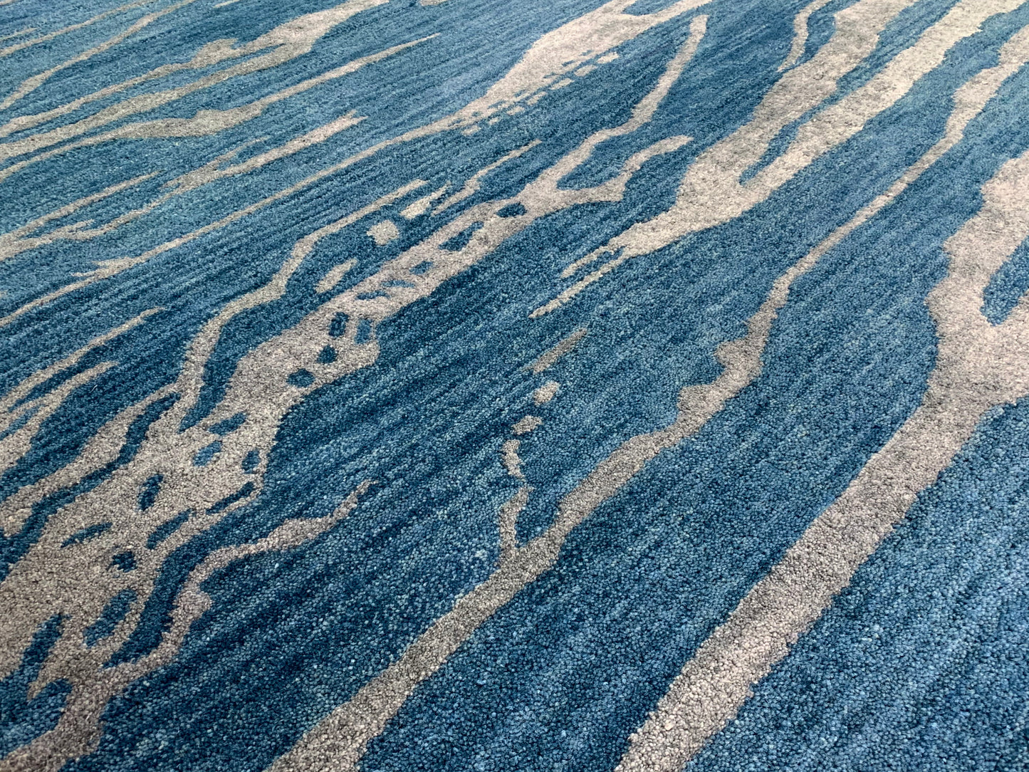 Tapis à rayures en laine - noué main