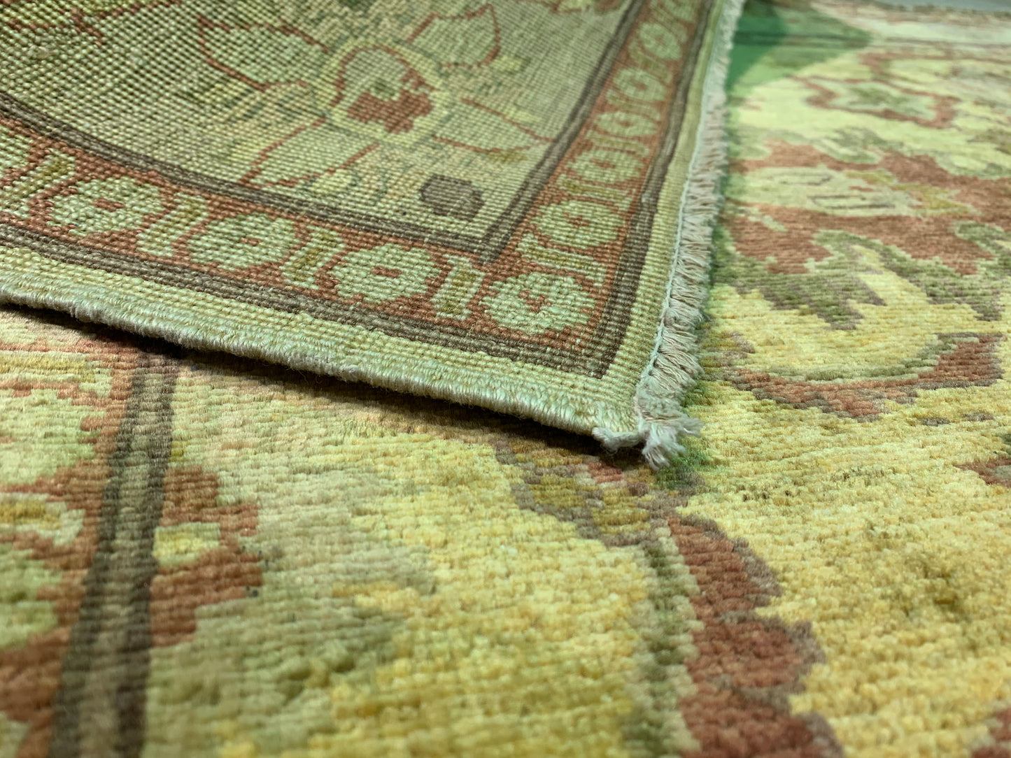 Tapis classique en laine - noué main
