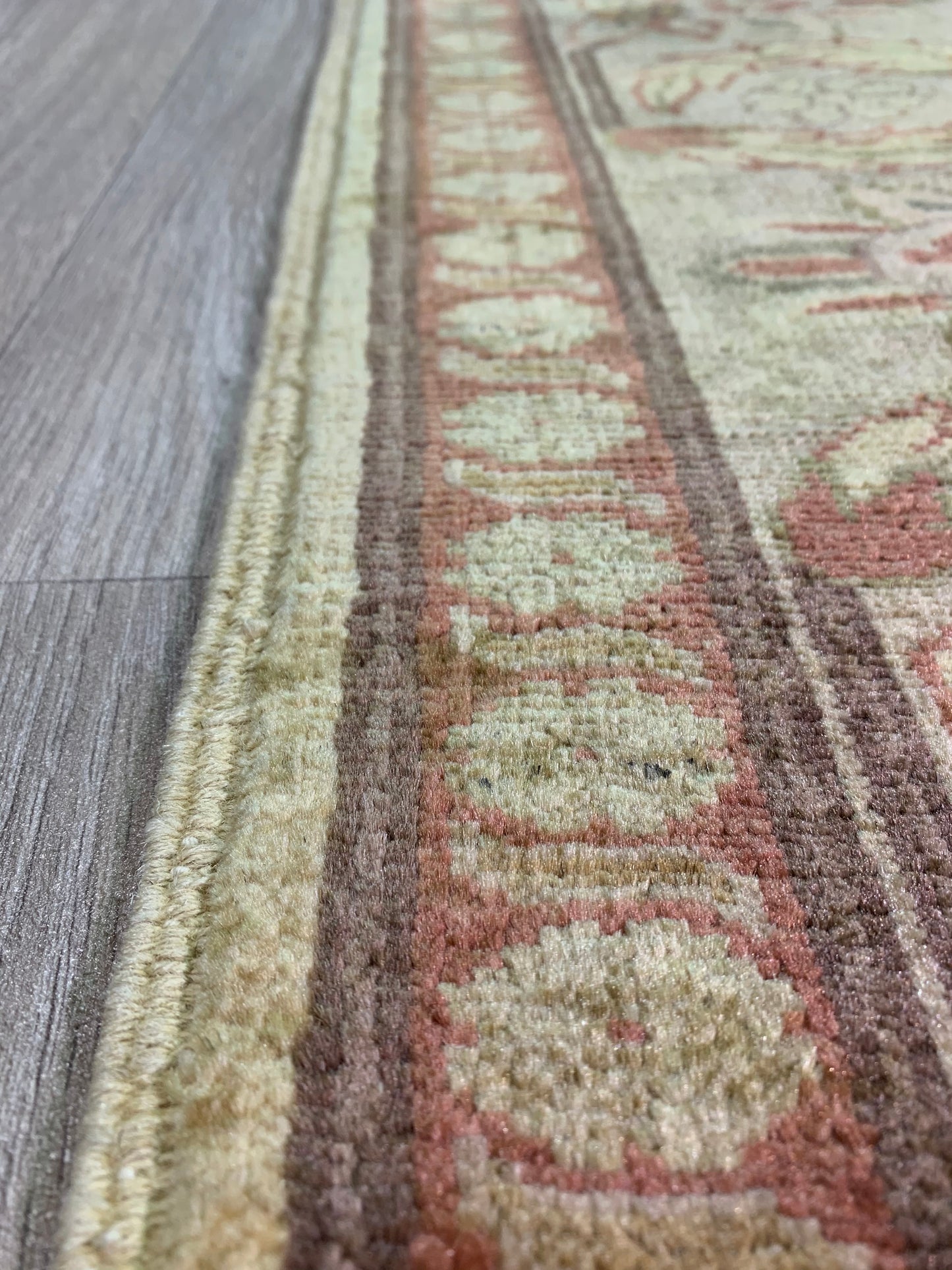 Tapis classique en laine - noué main