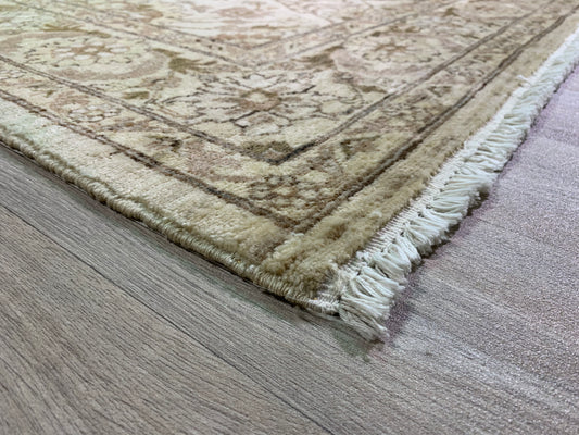 Chobi wool rug - hand knotted