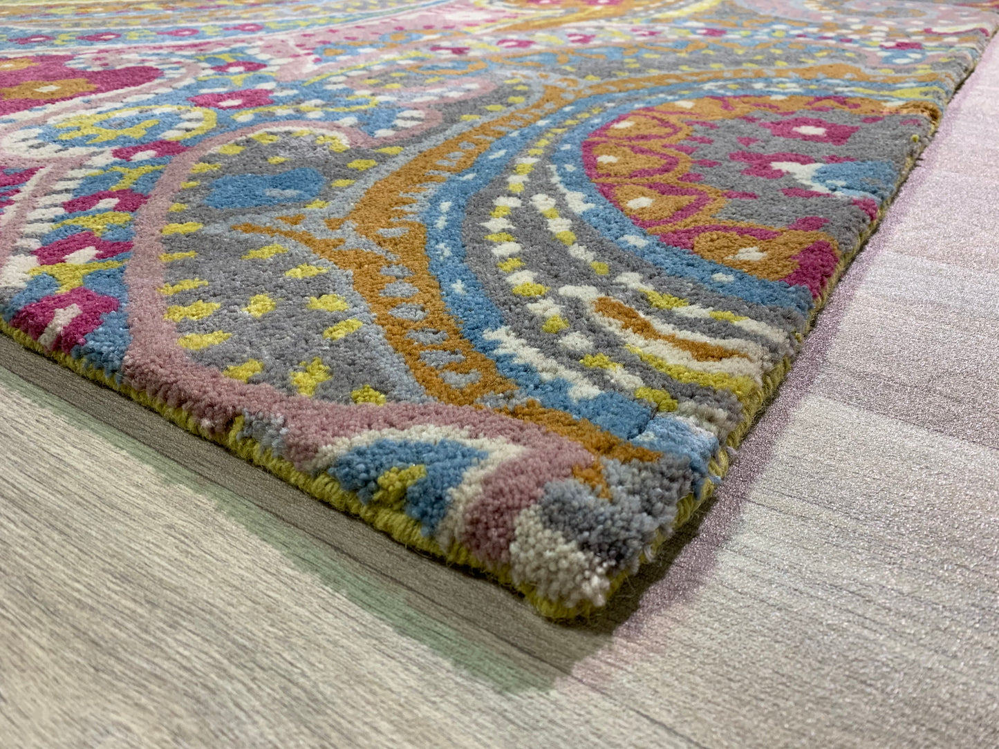 Tapis paisley coloré - Laine tuftée