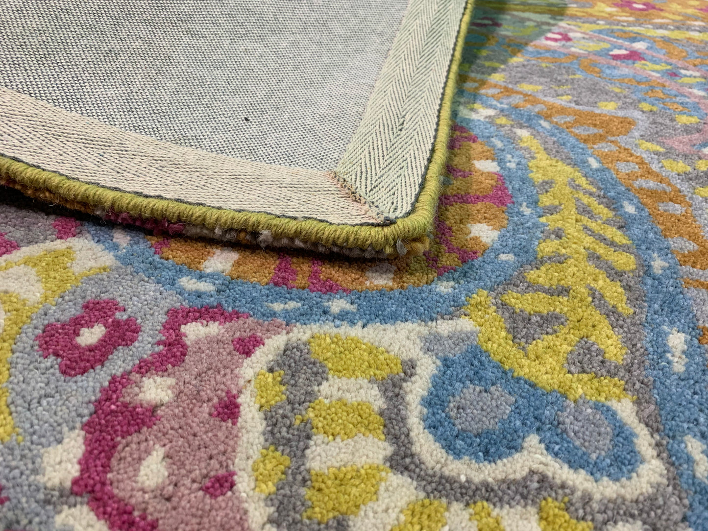 Tapis paisley coloré - Laine tuftée