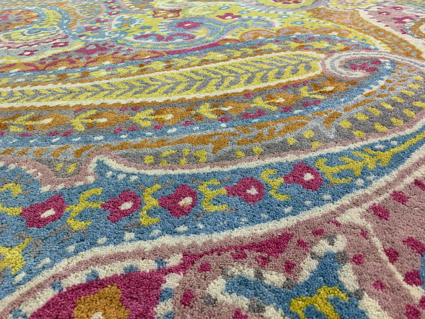 Tapis paisley coloré - Laine tuftée