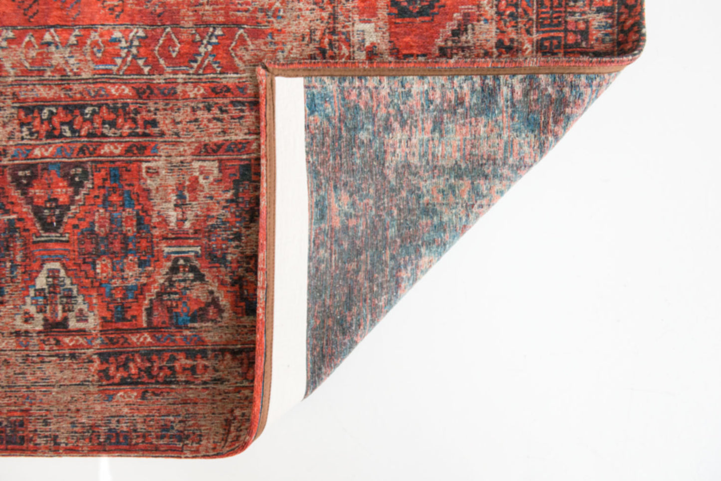 AH-201 : Tapis en Jacquard