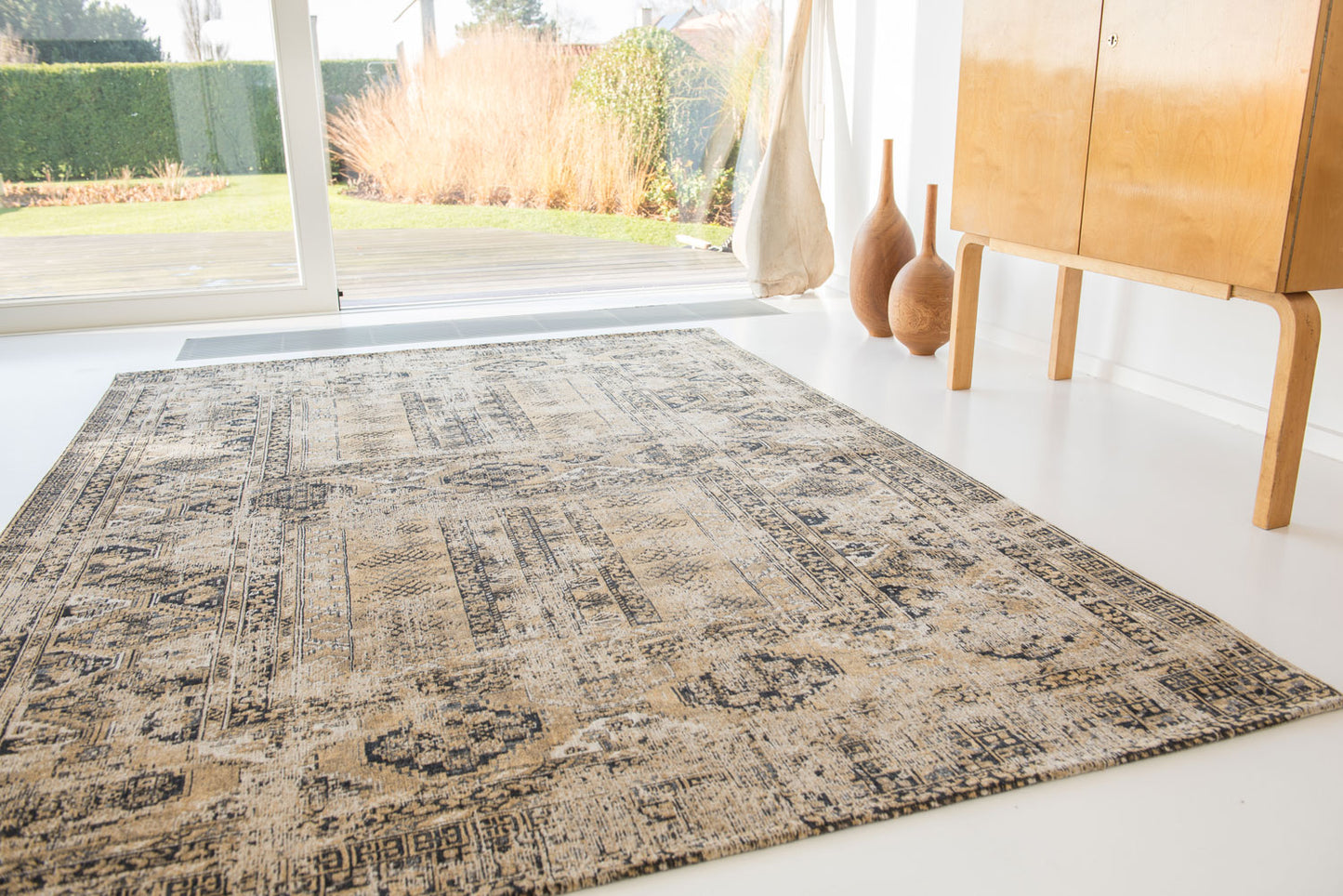 AH-701 : Tapis en Jacquard