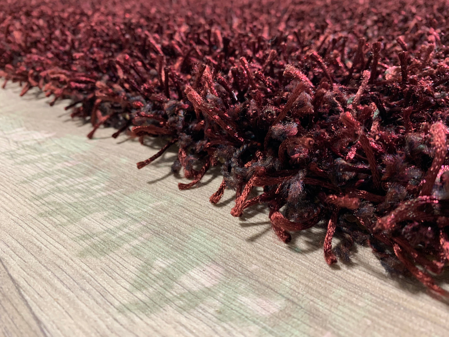 Tapis bourgogne de type "shag"
