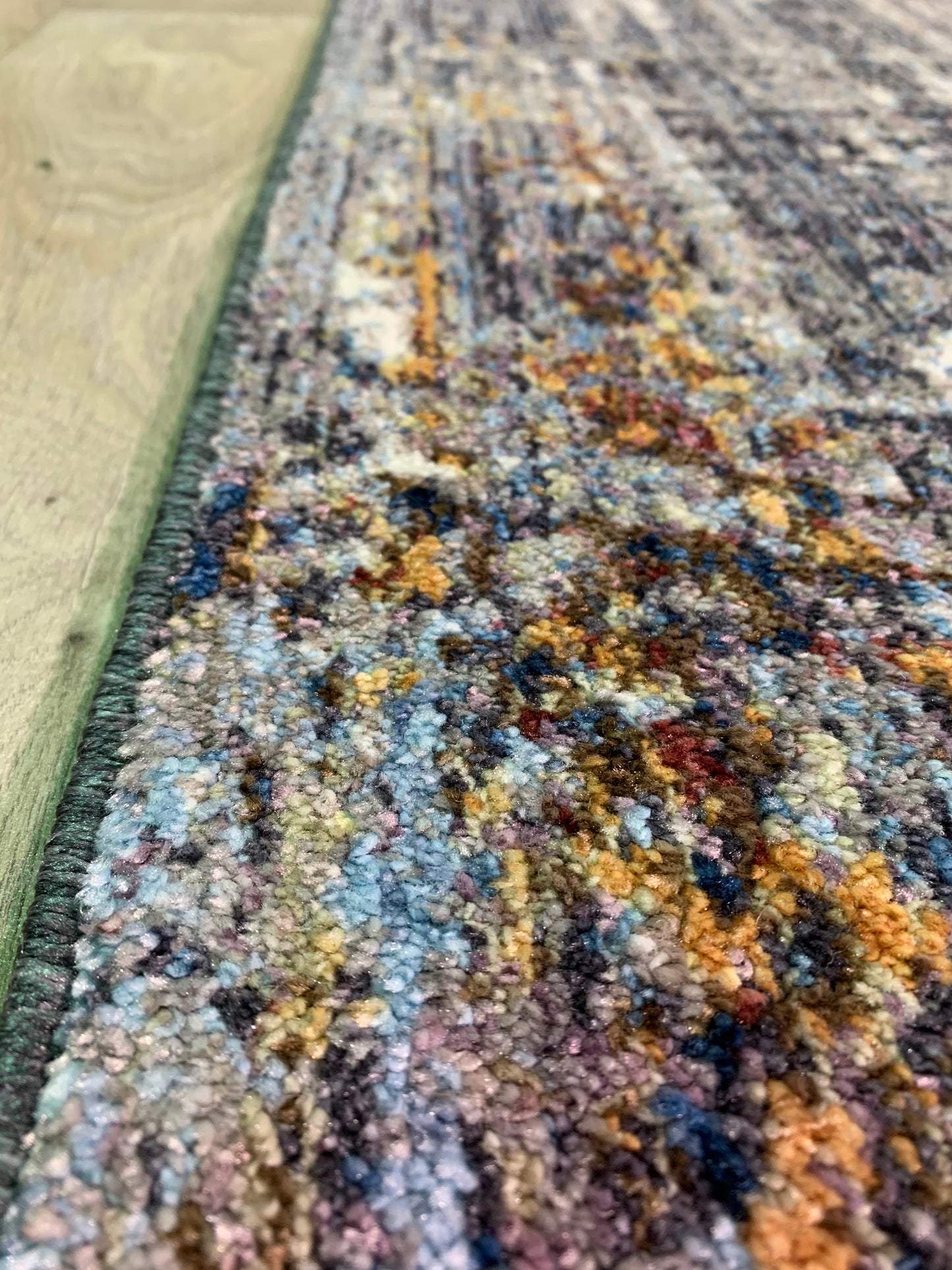 IN-201: Synthetic fiber rug