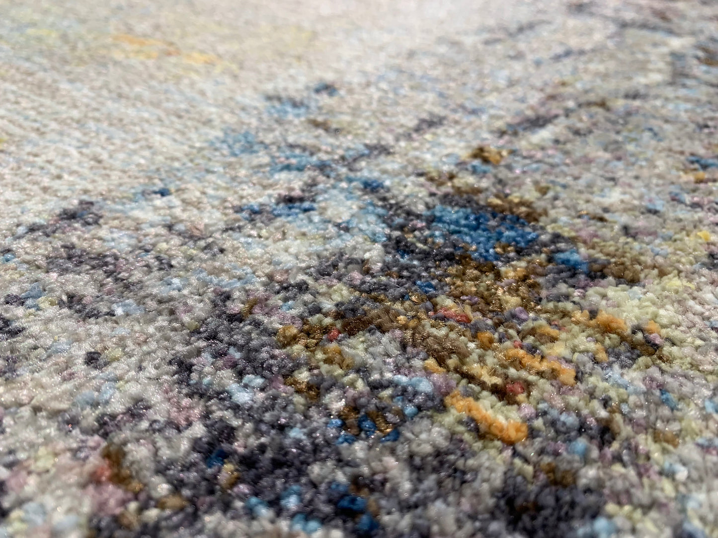 IN-201: Synthetic fiber rug