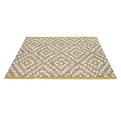 SL-23604: Carpet printed on wool
