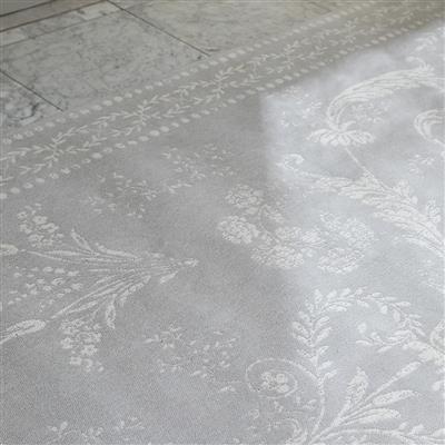 LA-81401: Hand-woven LAURA ASHLEY rug