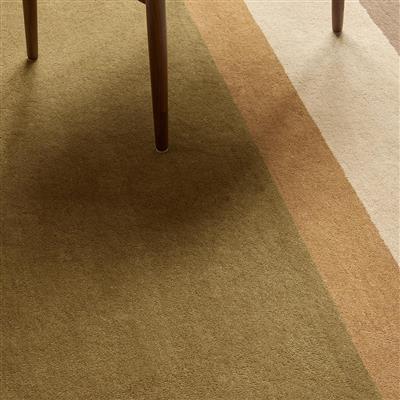 DO-89801 : Tapis en laine tuftée