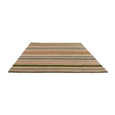 DO-89903 : Tapis en laine tuftée