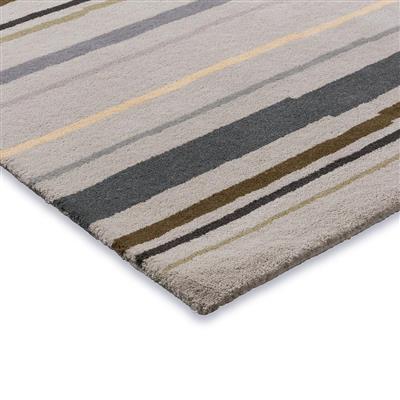 DO-89904 : Tapis en laine tuftée
