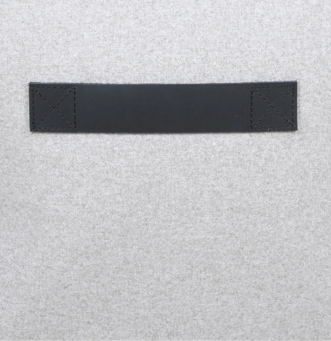 HE-R-523 : Pouf