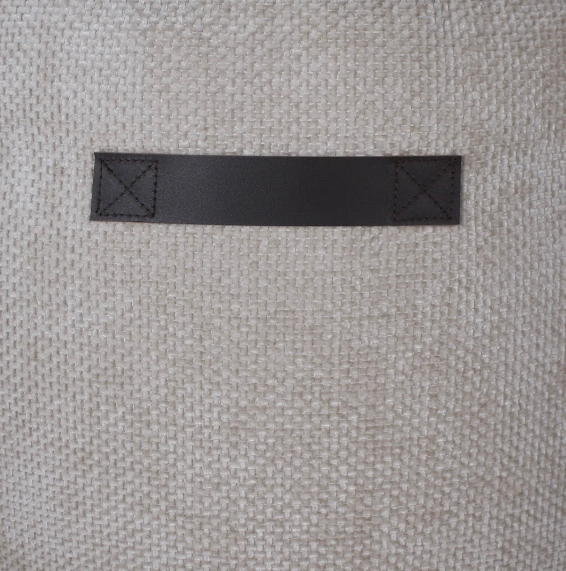CA-C-536 : Pouf