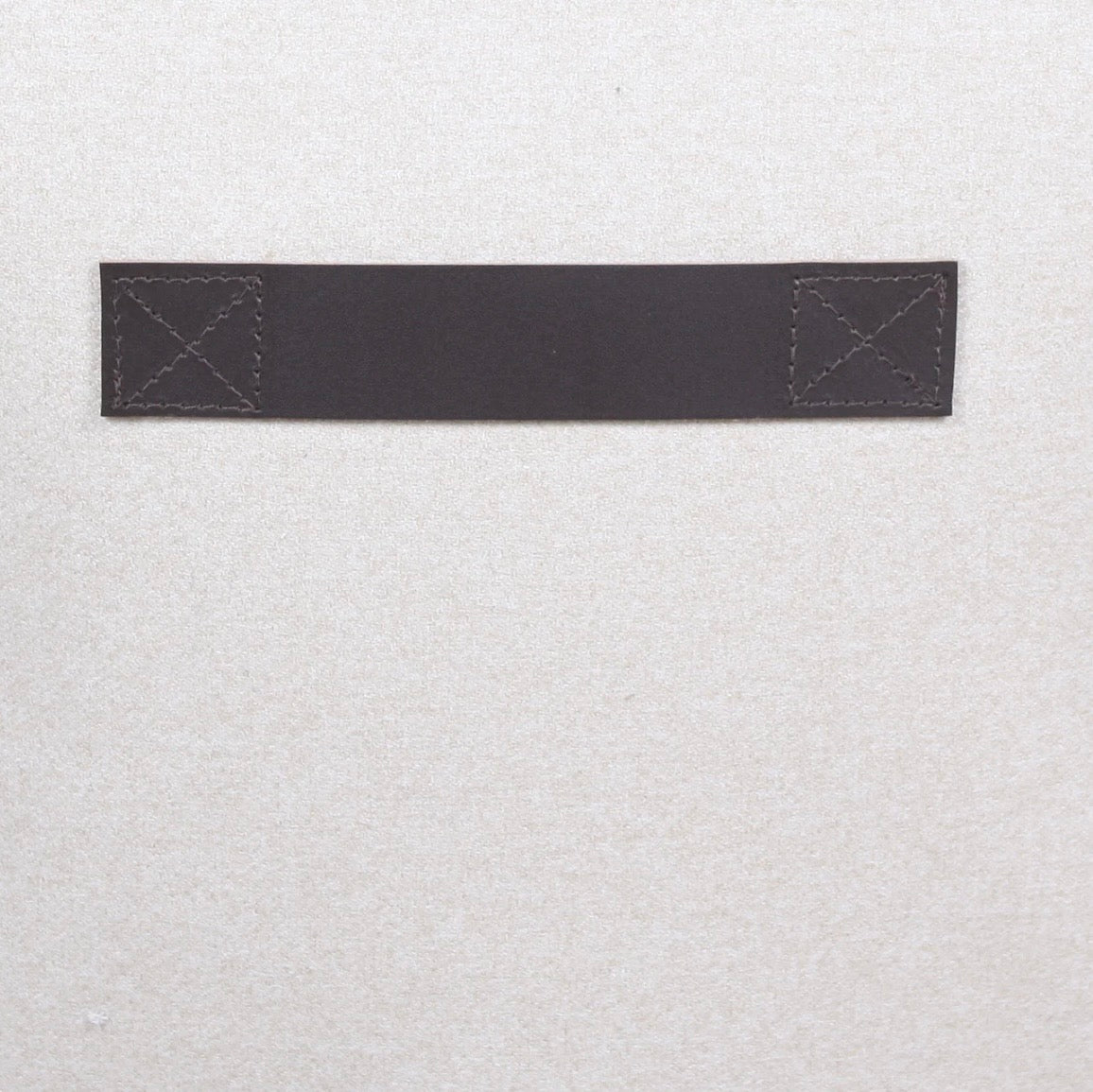 HE-R-523 : Pouf