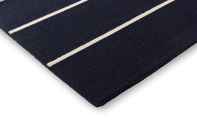 MM-32808 : Tapis MARIMEKKO en laine tissée