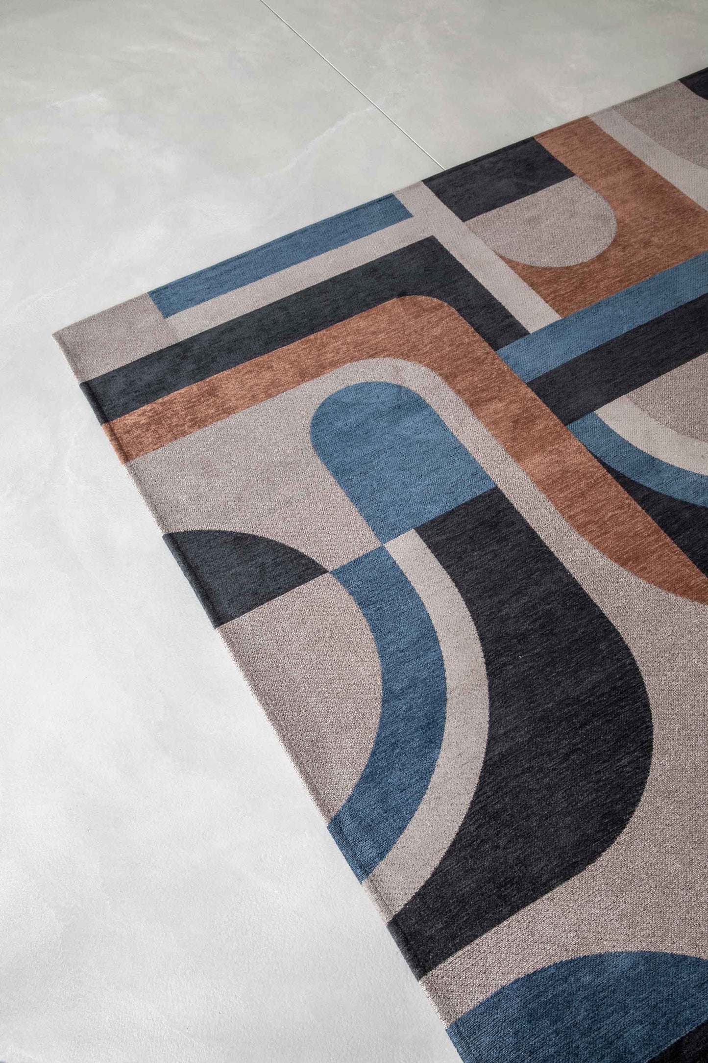 NM-101: Jacquard Rug