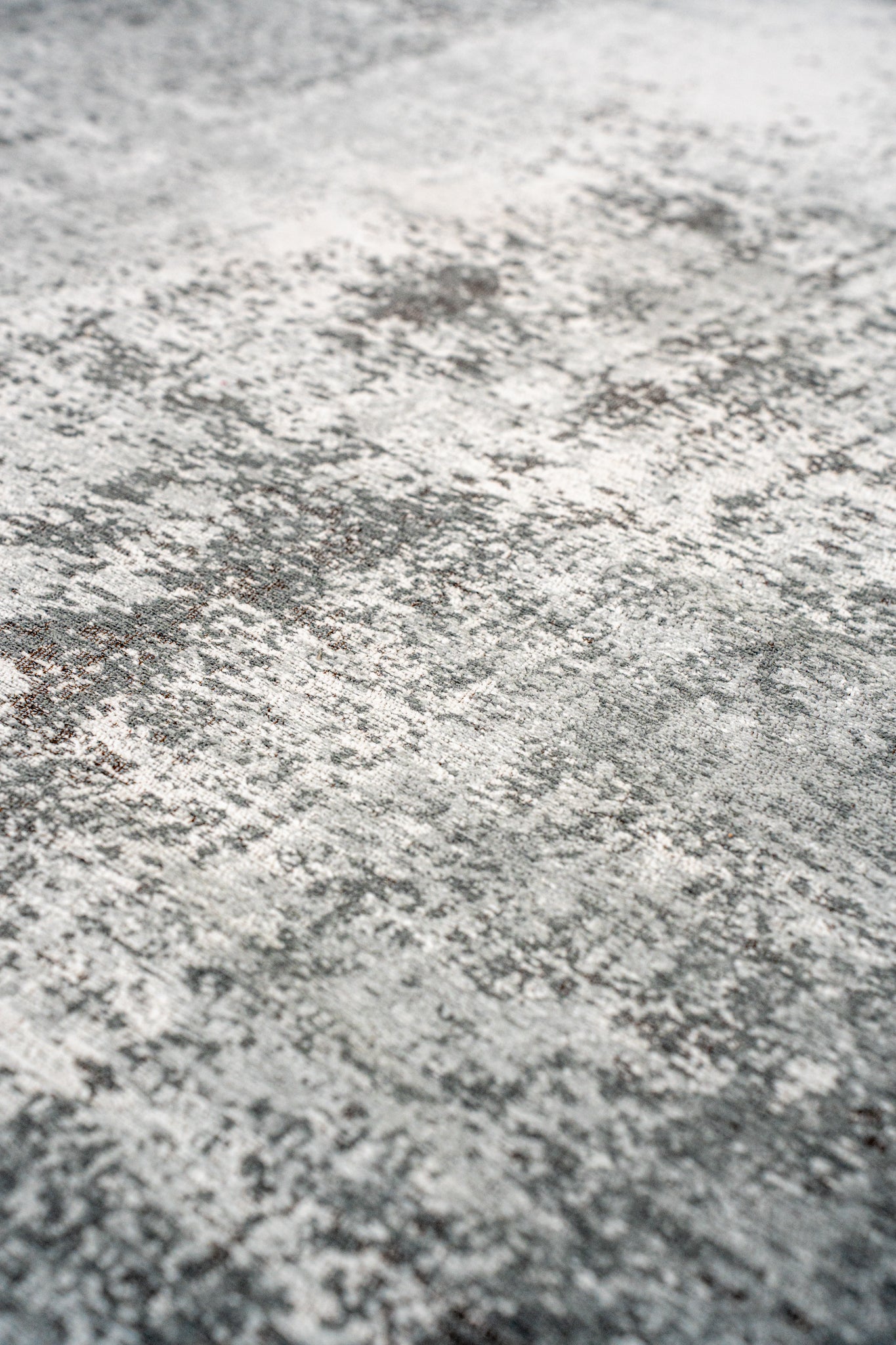 VL-101 : Jacquard Rug