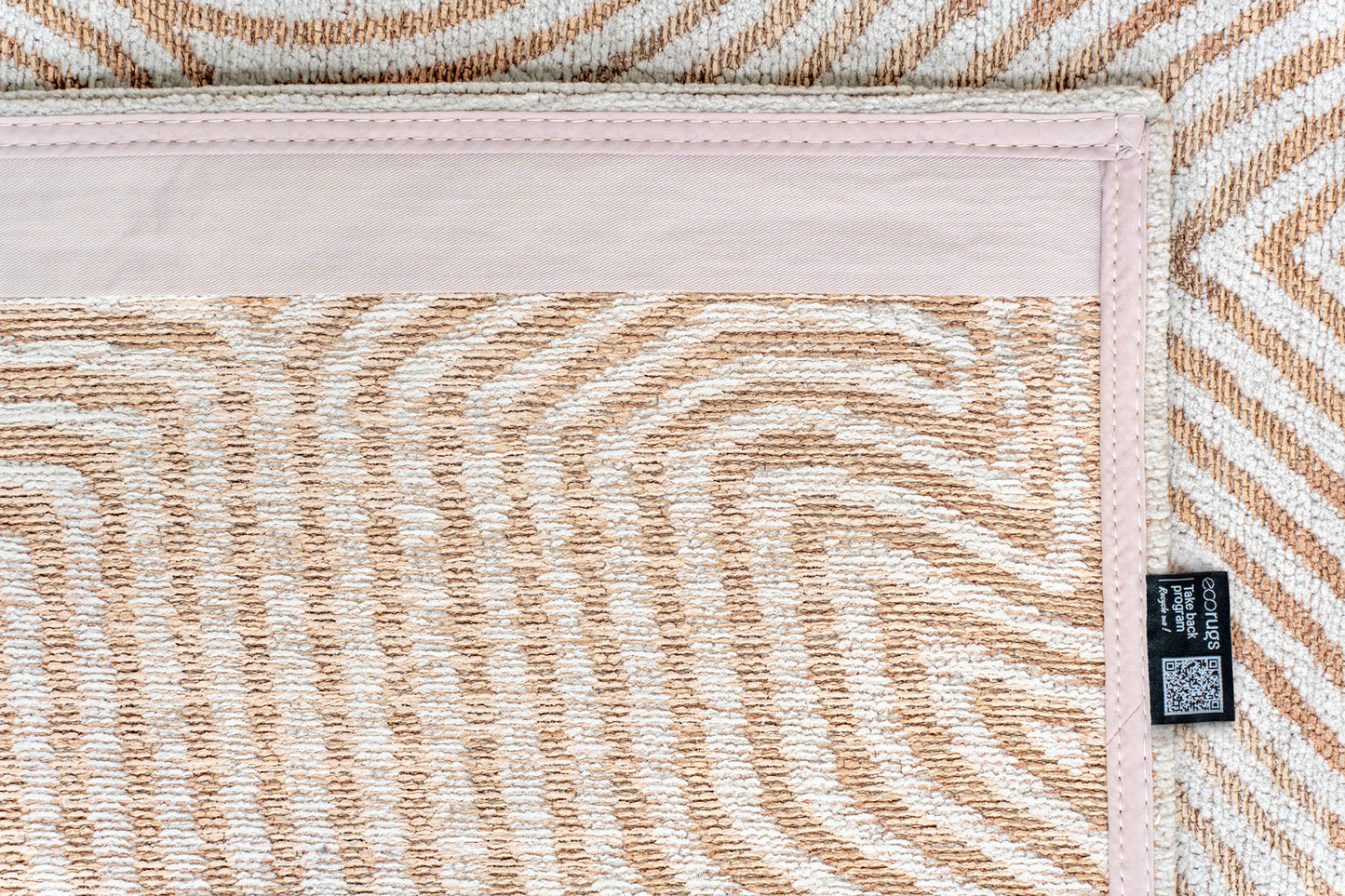 MC-201 : Jacquard Rug