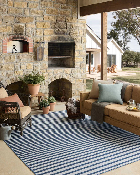 EA-301: Reversible indoor/outdoor rug