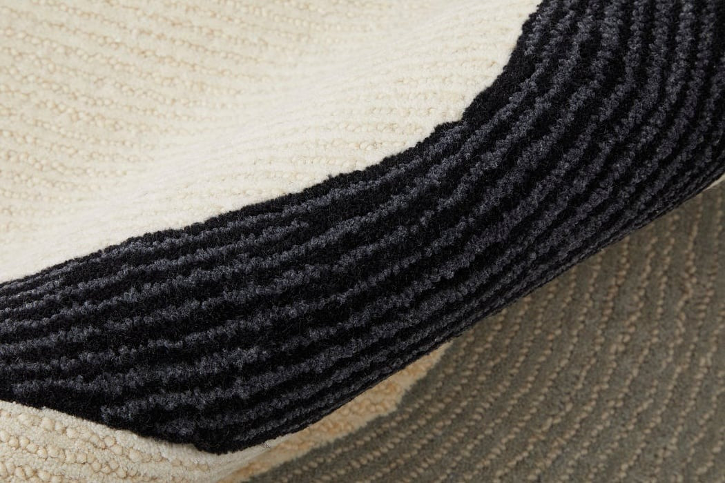 MG-101 : Tapis en laine tuftée