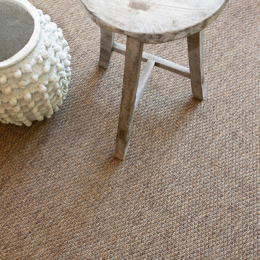 KR-700: Indoor/Outdoor Carpet