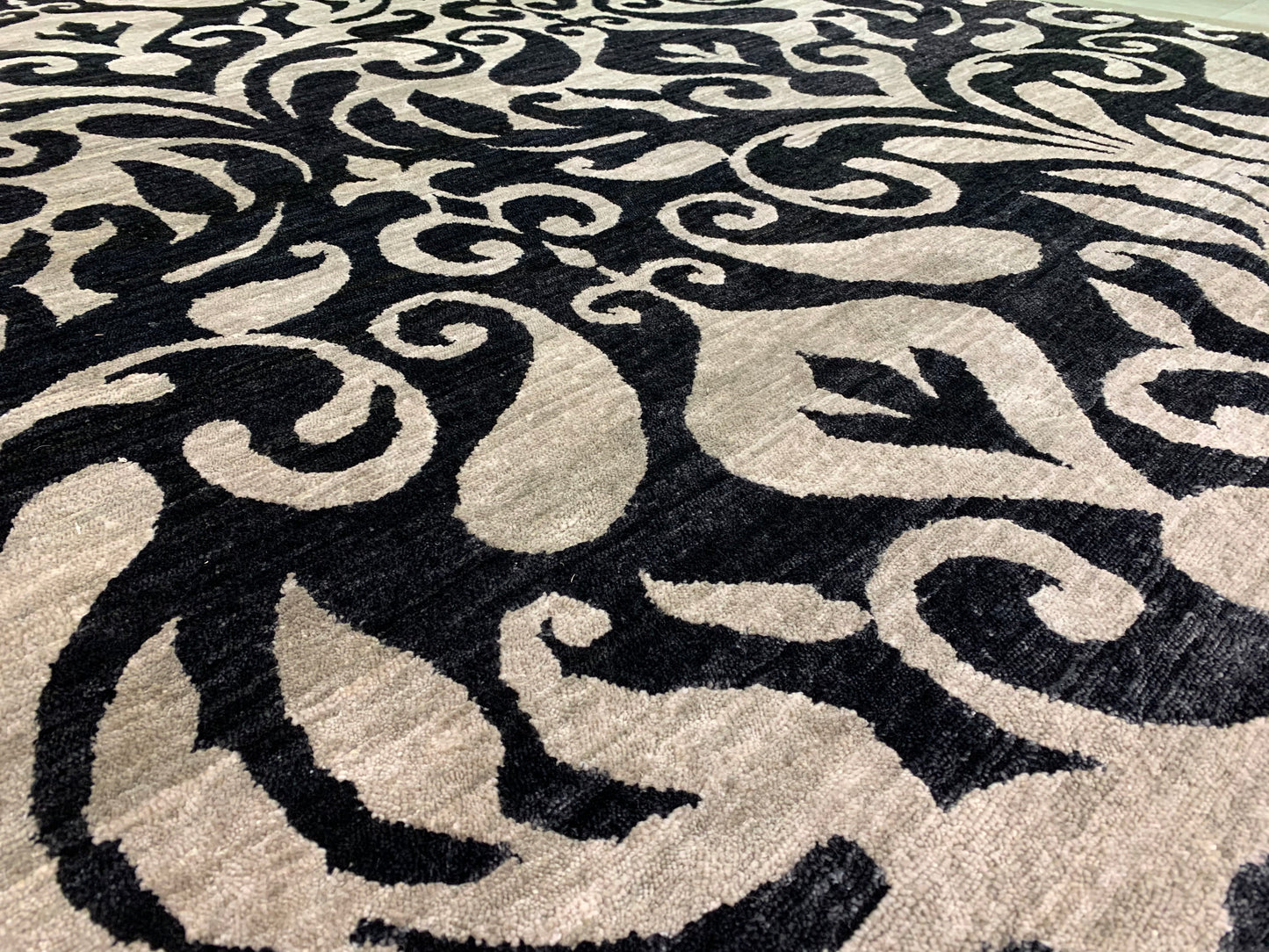 Classic bamboo rug - hand knotted