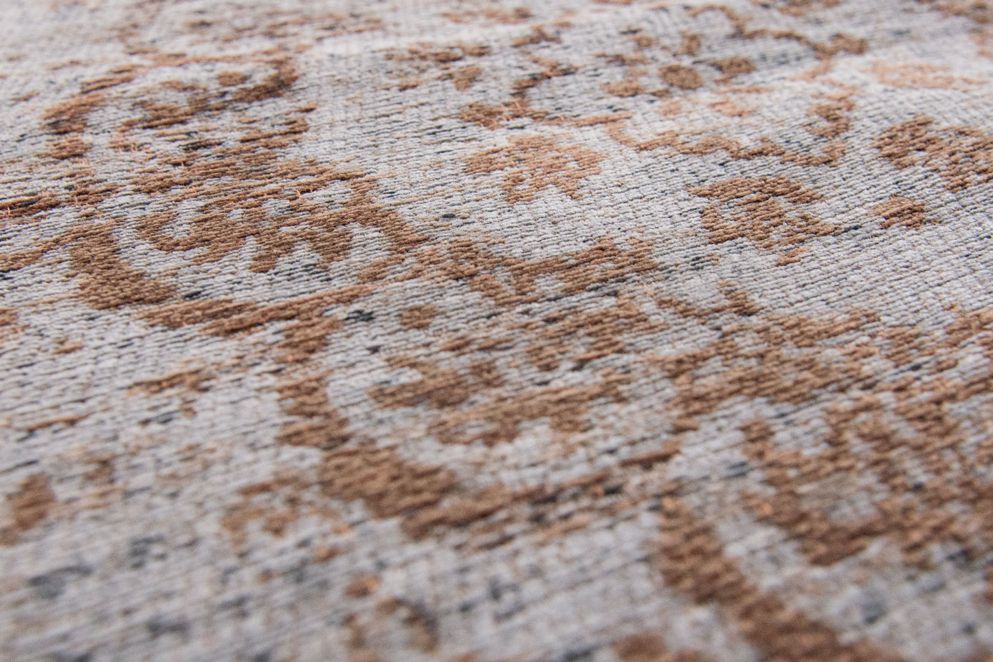 ME-101: Jacquard carpet