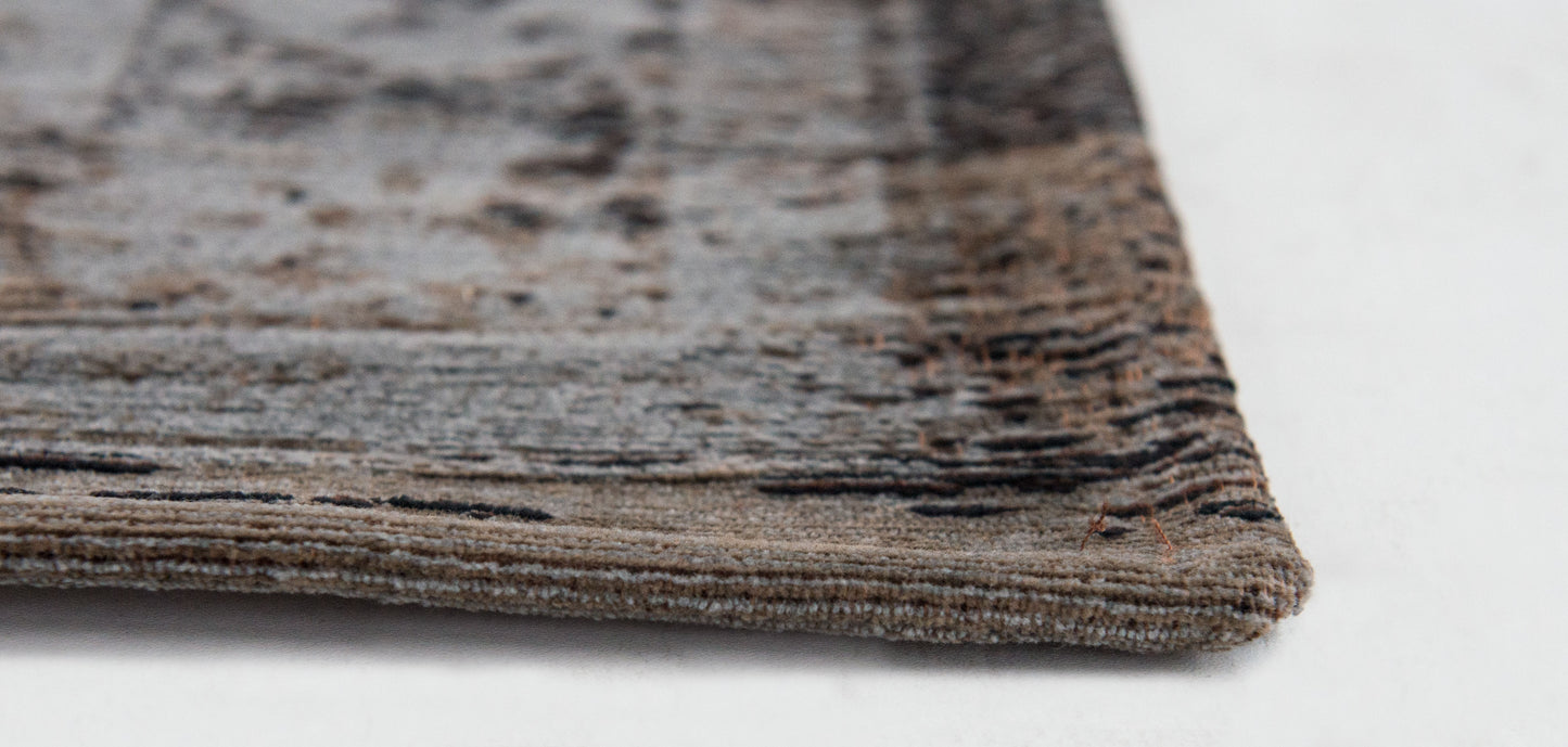 ME-101: Jacquard carpet